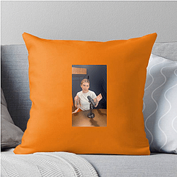 10 to LIFE is great listening 10 To Life Pillows Cover