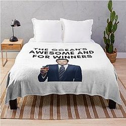 30 Rock - Jack Donaghy - The Ocean is Awesome for Winners Throw Blanket