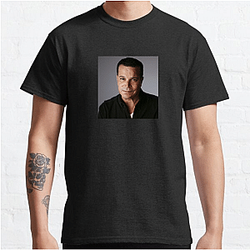 48 Hours Podcast is compelling listening 48 Hours Podcast T-Shirts