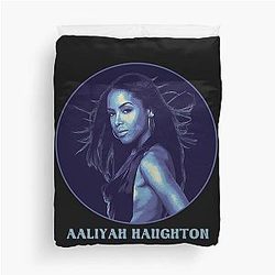 Iconic Aaliyah Tribute: Timeless R&B Legend Duvet Cover