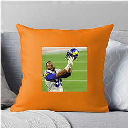 Game Manager Aaron Donald Pillows Cover