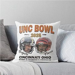 Unc Bowl Joe Flacco vs Aaron Rodgers Throw Pillow
