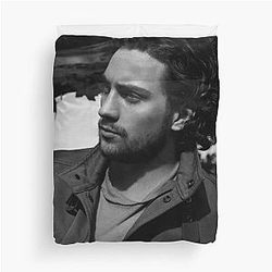 Aaron Taylor Johnson Aesthetic Duvet Cover