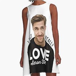 I just really love Aaron Tveit Dress