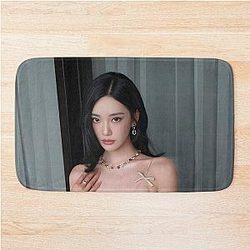 Ningning Aespa Merch - T-shirt, Hoodie & Poster for Ningning Aespa Fans Bath mat