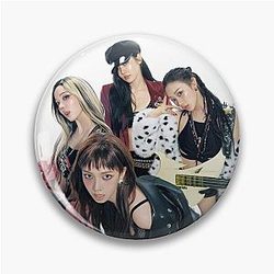 Aespa Rich Group Pin