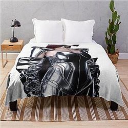 Aespa Karina Throw Blanket