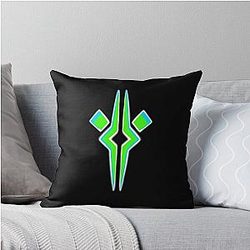 Ahsoka Tano Throw Pillow