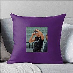 Alperen Şengün is known for his passing and post moves Alperen Şengün Pillows Cover