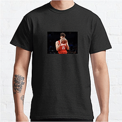 Alperen Şengün plays in the NBA Alperen Şengün T-Shirts