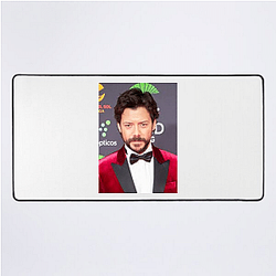 Leading Man Alvaro Morte Mouse Pads