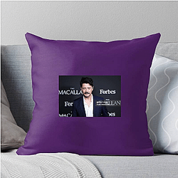 Academy Award Winner Alvaro Morte Pillows Cover