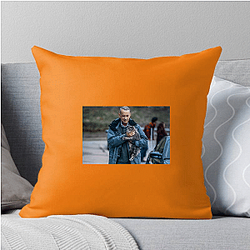 A Man Called Otto stars actor Tom Hanks A Man Called Otto Pillows Cover