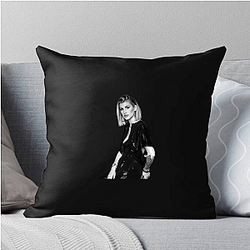 Story Hub Annie Elise Pillows Cover