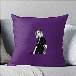 Story Hub Annie Elise Pillows Cover