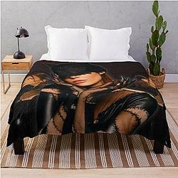 Ariana Grande - The Boy Is Mine Throw Blanket