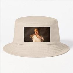 Ariana Grande Bucket Hat