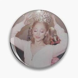 Ariana Grande Pin