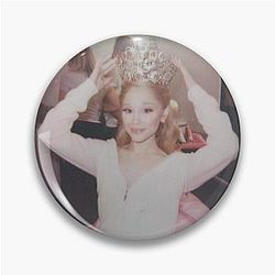 Ariana Grande Pin