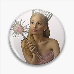 Ariana Grande Glinda