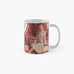 Ariana Grande Wicked Glinda Mug