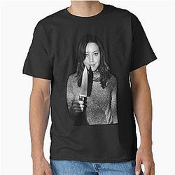 Aubrey Plaza holding knife