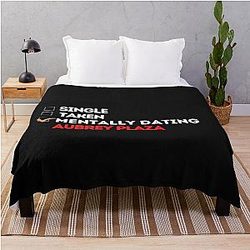 Mentally Dating Aubrey Plaza Throw Blanket