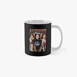 Aubrey Plaza Classic 90s Mug
