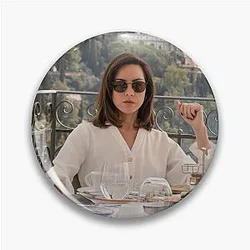 Aubrey Plaza The White Lotus Pin