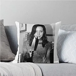 Aubrey Plaza Holding Knife Throw Pillow