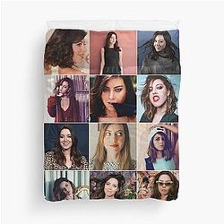 Aubrey Plaza Duvet Cover