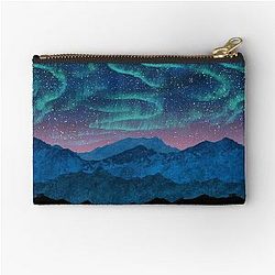 Aurora Borealis Over Mountains Pouch