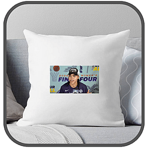 Azzi Fudd Pillows Cover