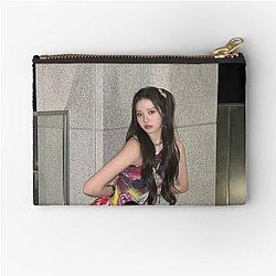 Rora Forever Babymonster Zipper Pouch