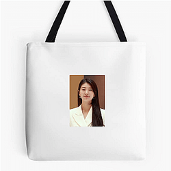Style Icon Bae Suzy Bags