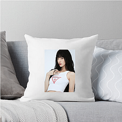 Hollywood Starlet Bae Suzy Pillows Cover
