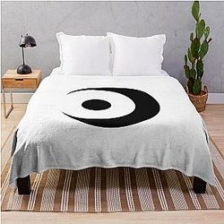 Bayonetta Throw Blanket