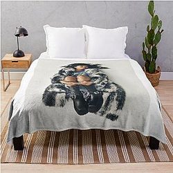 Beabadoobee quality throw blanket