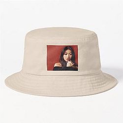 Beabadoobee Poster Bucket Hat