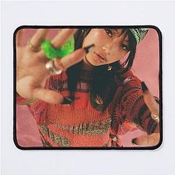 Beabadoobee High Quality Poster Mouse Pad