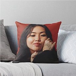 Beabadoobee Throw Pillow