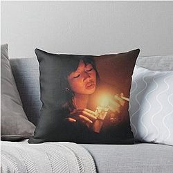 Beabadoobee Poster! Throw Pillow