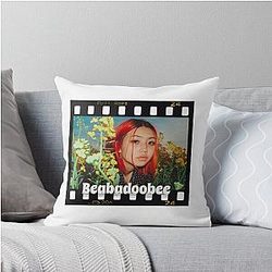 Beabadoobee Throw Pillow