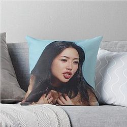 Beabadoobee Throw Pillow