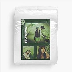Beabadoobee Duvet Cover