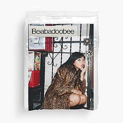 Beabadoobee Active Duvet Cover