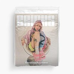 Beabadoobee Poster Duvet Cover