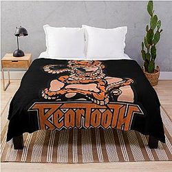 Art Beartooth Throw Blanket