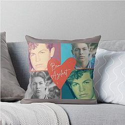 BEN AZELART POSING IN A PHOTO AND SMILING WITH HEART Throw Pillow