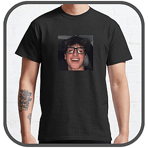 Benson Boone T-Shirts